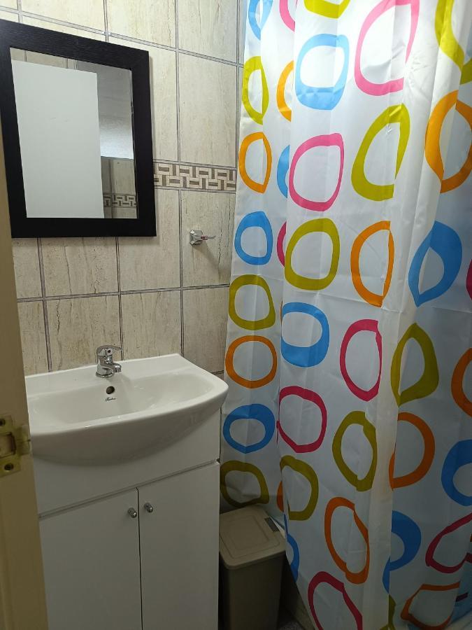 Hostal Ollague, Habitaciones Con Bano Privado Calama Kültér fotó
