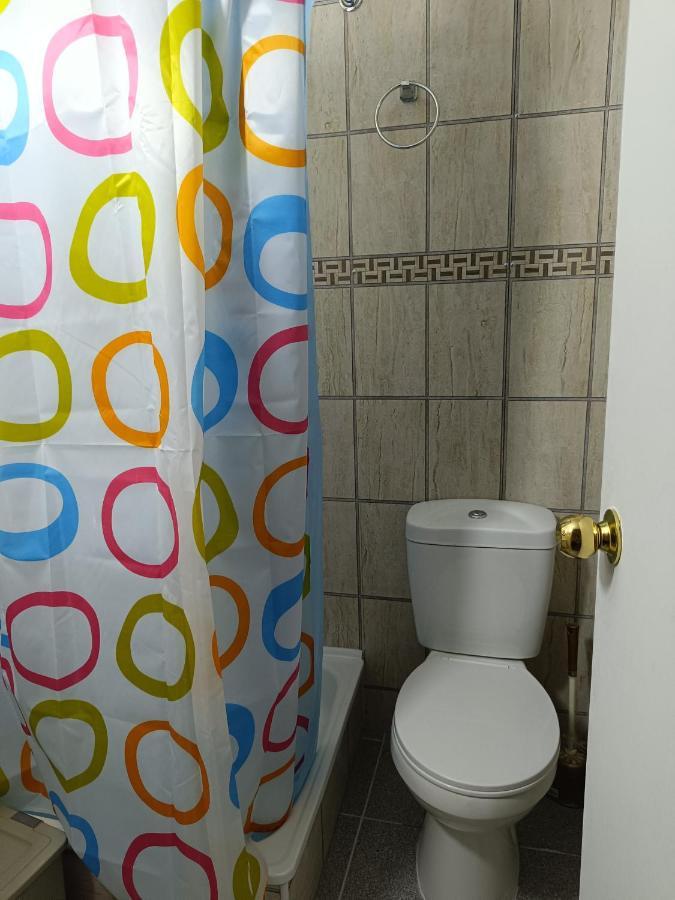 Hostal Ollague, Habitaciones Con Bano Privado Calama Kültér fotó