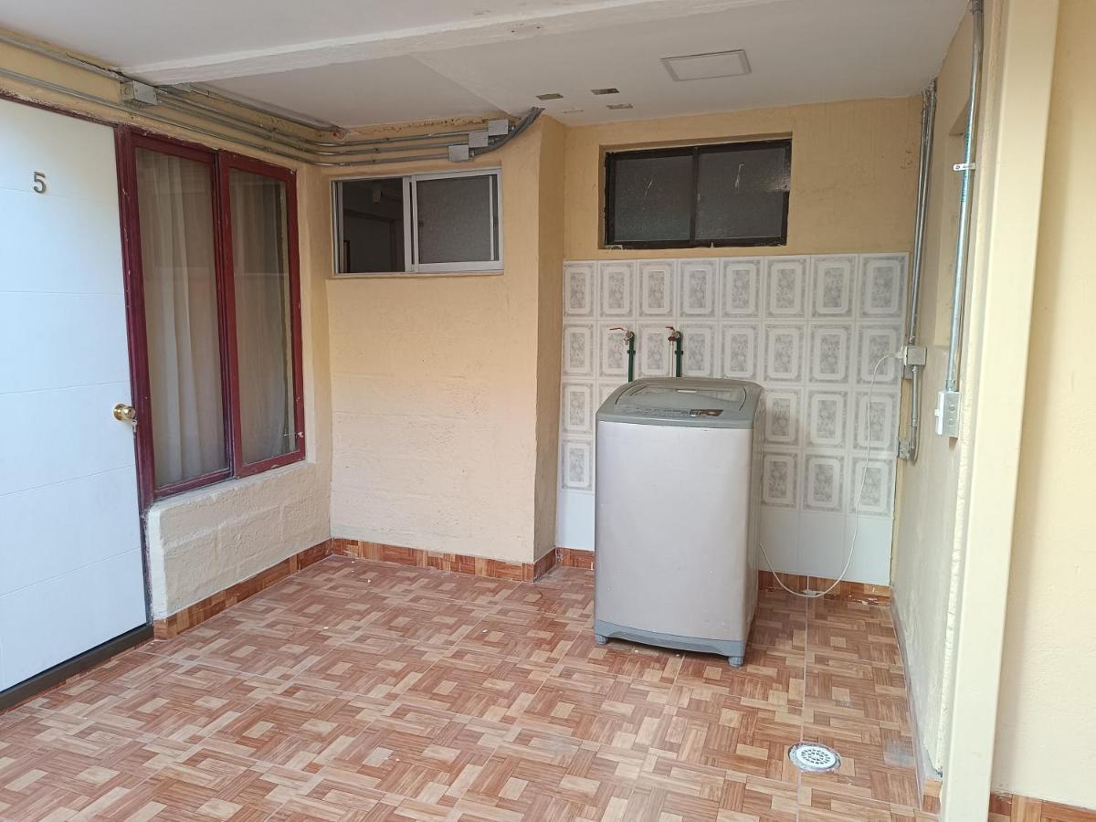 Hostal Ollague, Habitaciones Con Bano Privado Calama Kültér fotó